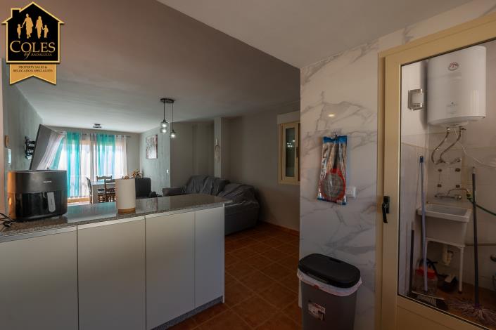 Image No.11-3 Bed Townhouse for sale
