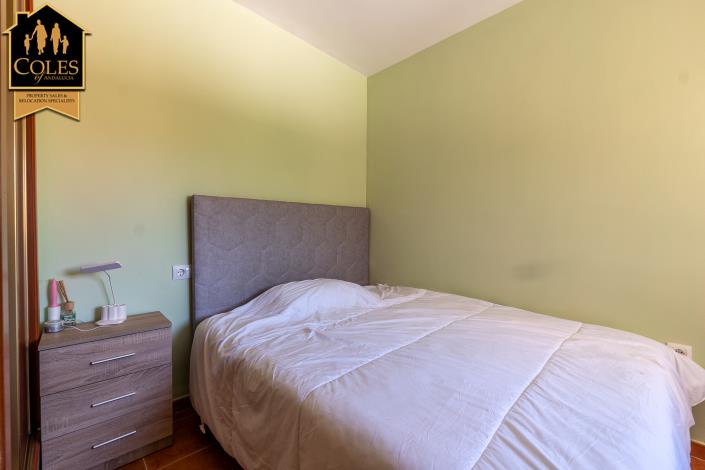 Image No.23-3 Bed Townhouse for sale