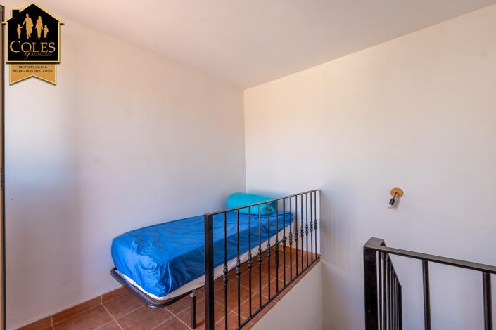 Image No.33-3 Bed Townhouse for sale