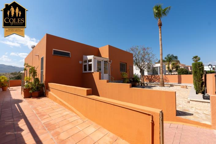 Image No.4-4 Bed Villa / Detached for sale