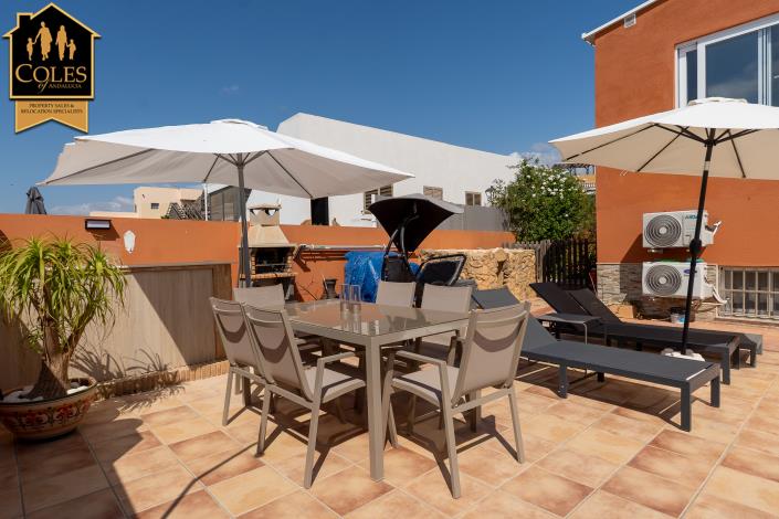Image No.7-4 Bed Villa / Detached for sale