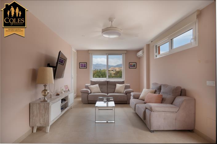 Image No.16-4 Bed Villa / Detached for sale
