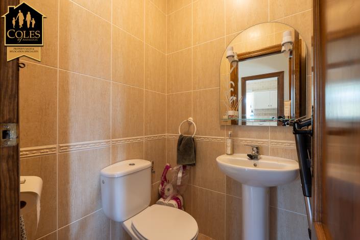 Image No.26-5 Bed Villa / Detached for sale