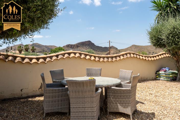Image No.42-5 Bed Villa / Detached for sale