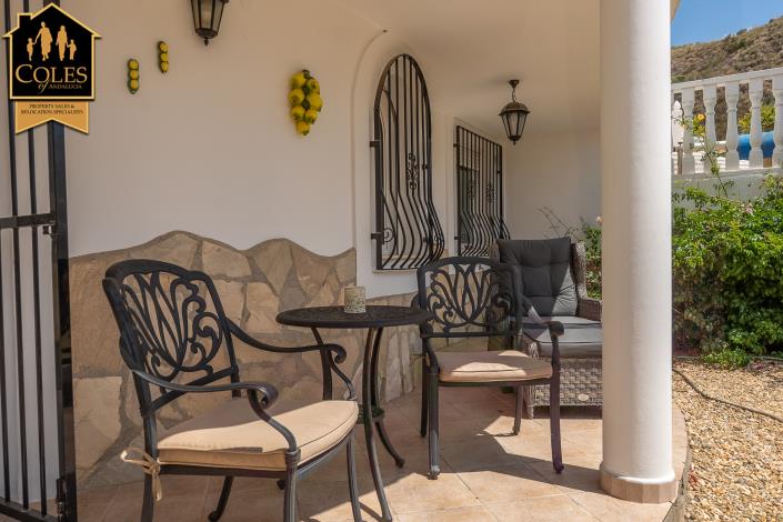 Image No.52-5 Bed Villa / Detached for sale