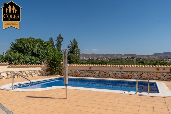 Image No.5-3 Bed Villa / Detached for sale