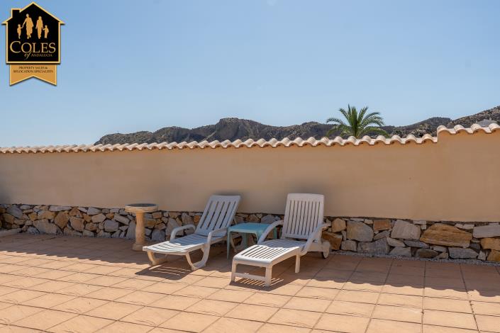 Image No.10-3 Bed Villa / Detached for sale