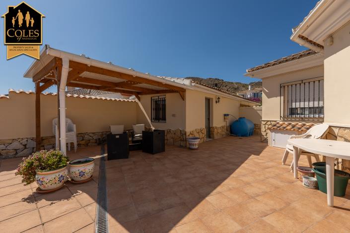 Image No.34-3 Bed Villa / Detached for sale
