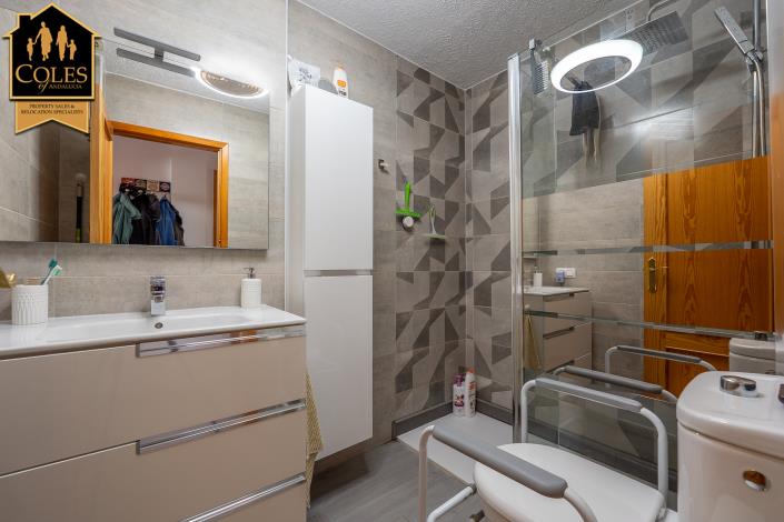 Image No.12-2 Bed Apartment for sale
