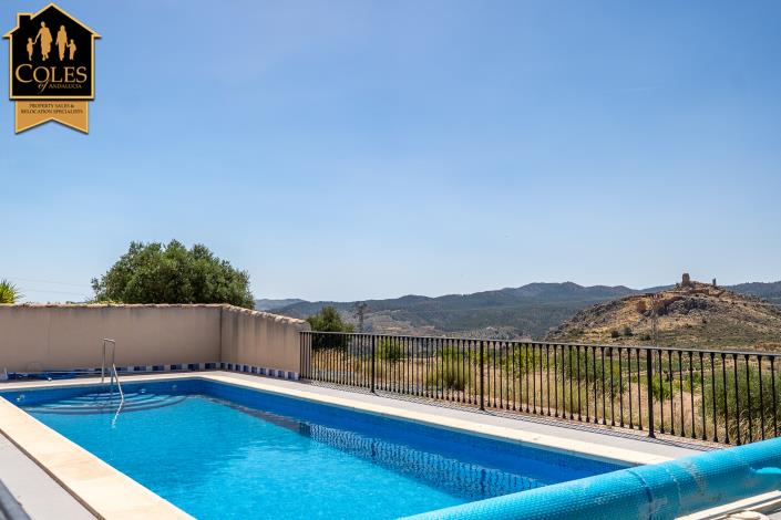 Image No.22-4 Bed Villa / Detached for sale