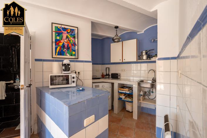 Image No.21-3 Bed Townhouse for sale