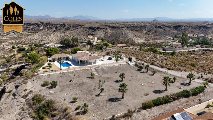 Image No.5-5 Bed Villa / Detached for sale