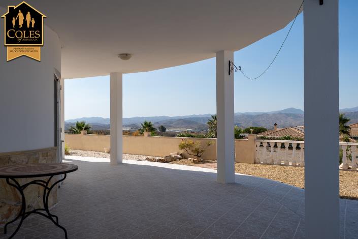 Image No.10-5 Bed Villa / Detached for sale