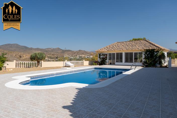 Image No.11-5 Bed Villa / Detached for sale