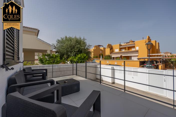 Image No.6-4 Bed Villa / Detached for sale