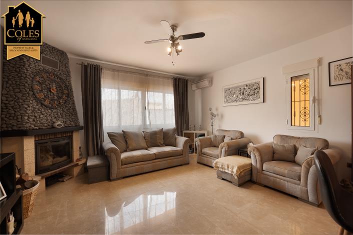 Image No.11-3 Bed Villa for sale