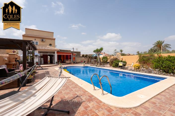 Image No.36-3 Bed Villa for sale