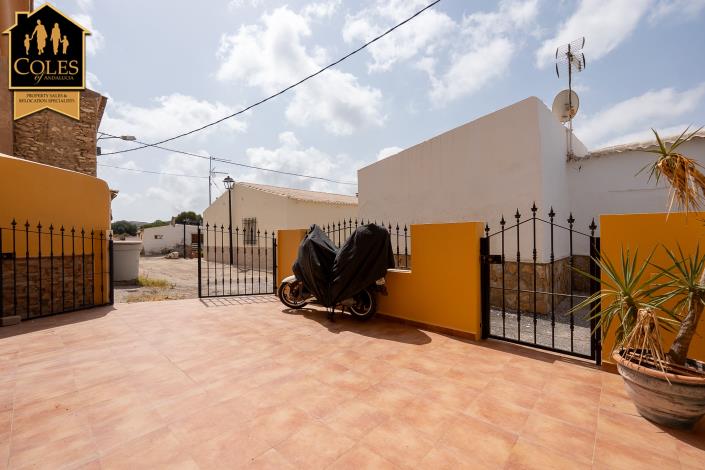 Image No.38-3 Bed Villa for sale