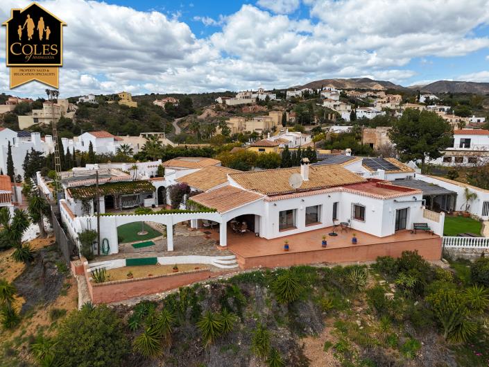 Image No.3-4 Bed Villa / Detached for sale