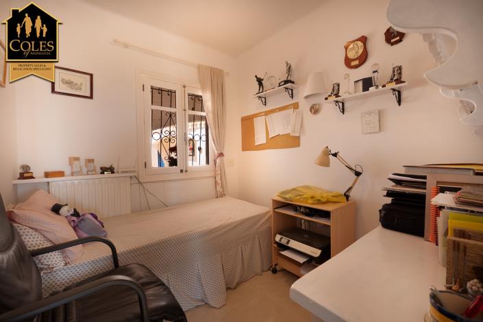 Image No.20-4 Bed Villa / Detached for sale