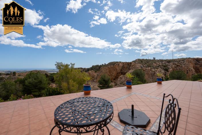 Image No.30-4 Bed Villa / Detached for sale