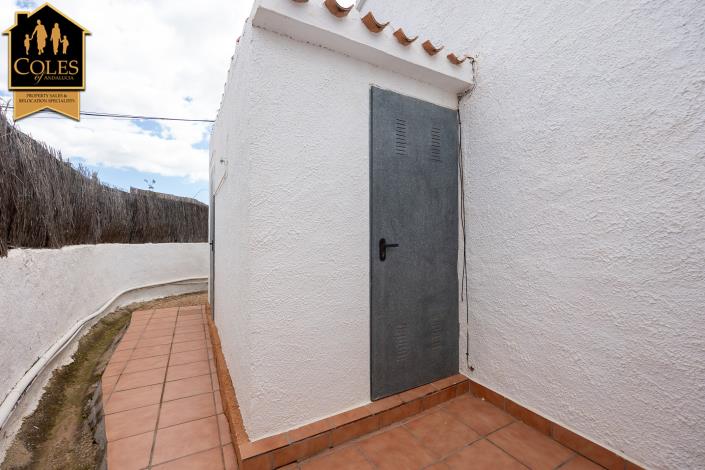 Image No.40-4 Bed Villa / Detached for sale