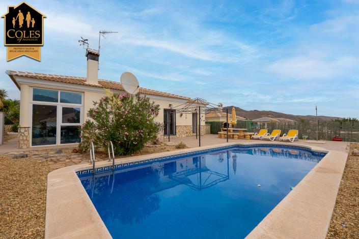 Image No.5-3 Bed Villa / Detached for sale