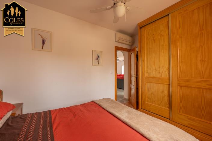 Image No.22-3 Bed Villa / Detached for sale