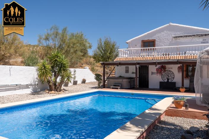 Image No.13-6 Bed Cortijo for sale