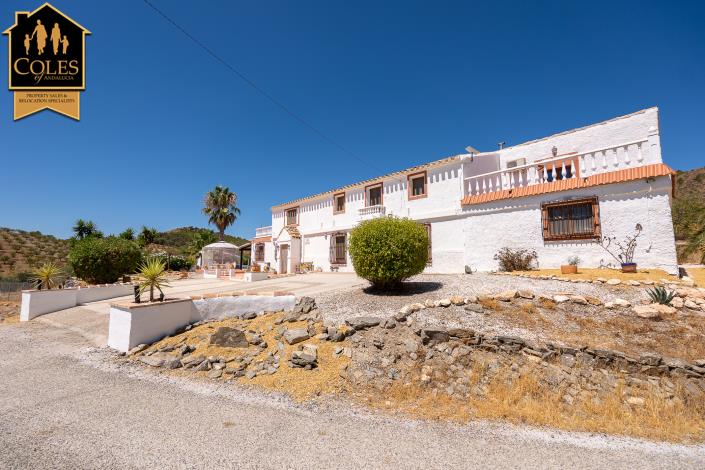 Image No.19-6 Bed Cortijo for sale