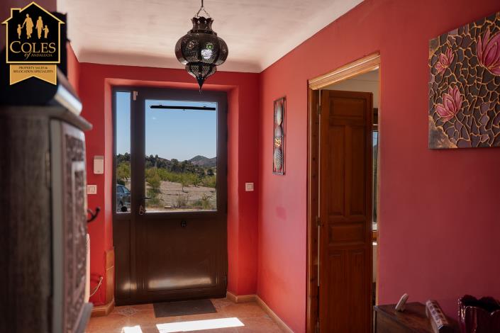 Image No.23-6 Bed Cortijo for sale