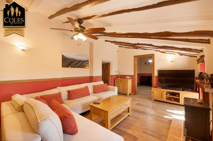 Image No.26-6 Bed Cortijo for sale