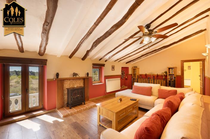 Image No.27-6 Bed Cortijo for sale