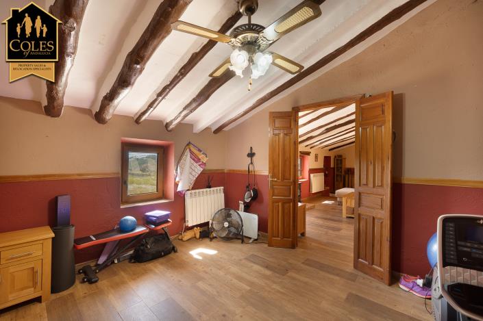 Image No.29-6 Bed Cortijo for sale