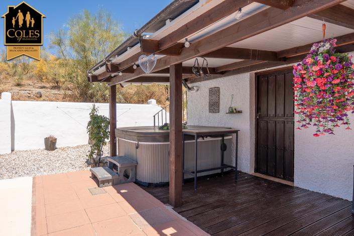 Image No.61-6 Bed Cortijo for sale