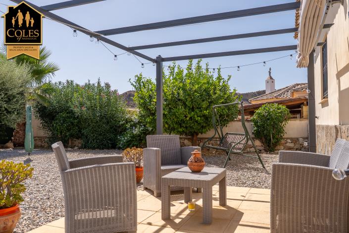 Image No.6-3 Bed Villa / Detached for sale