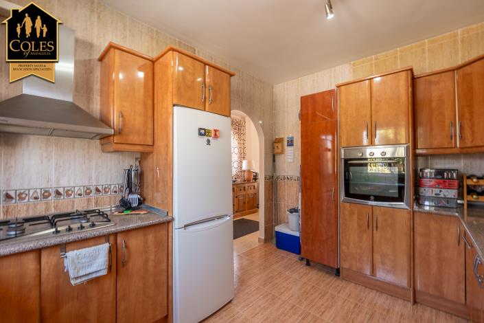Image No.12-3 Bed Villa / Detached for sale