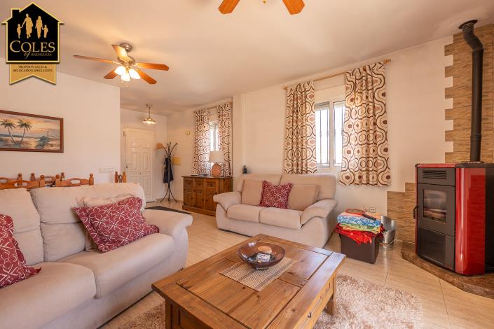 Image No.17-3 Bed Villa / Detached for sale