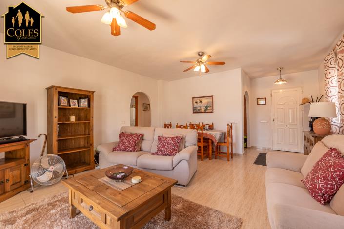 Image No.18-3 Bed Villa / Detached for sale