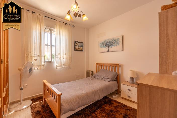 Image No.23-3 Bed Villa / Detached for sale