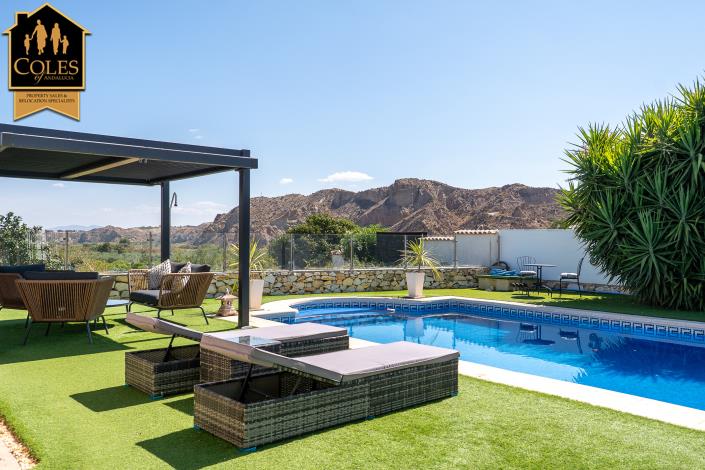Image No.7-4 Bed Villa / Detached for sale