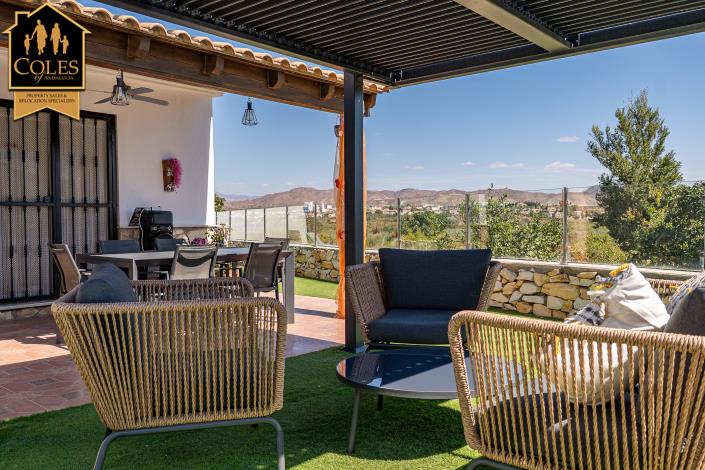 Image No.11-4 Bed Villa / Detached for sale