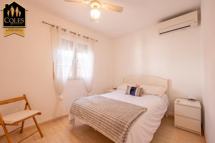 Image No.19-4 Bed Villa / Detached for sale