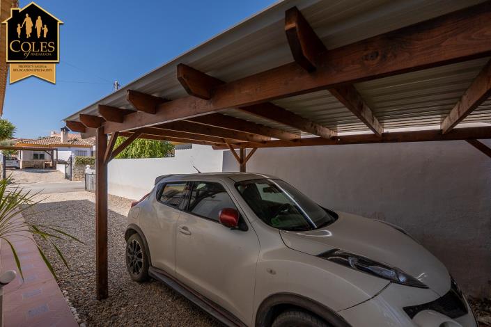 Image No.36-4 Bed Villa / Detached for sale
