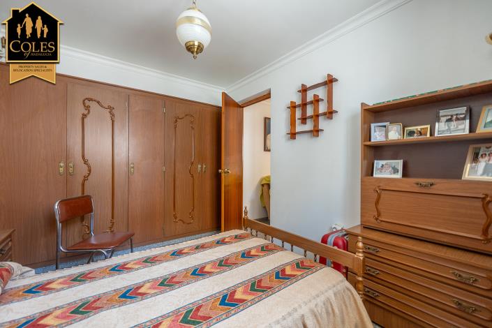 Image No.19-7 Bed Villa / Detached for sale