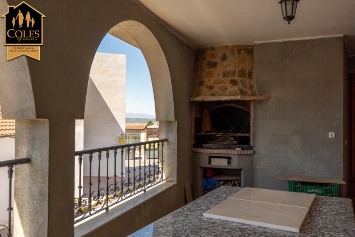 Image No.27-7 Bed Villa / Detached for sale
