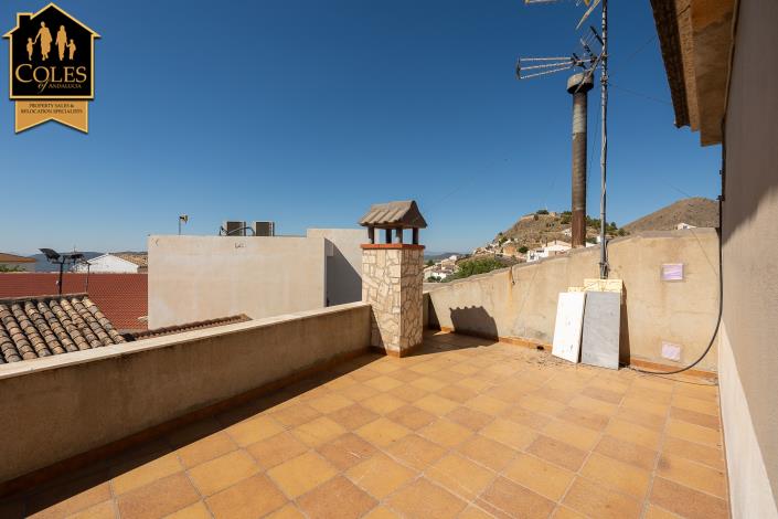 Image No.41-7 Bed Villa / Detached for sale