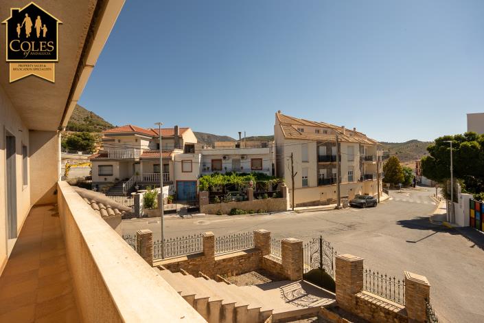 Image No.43-7 Bed Villa / Detached for sale