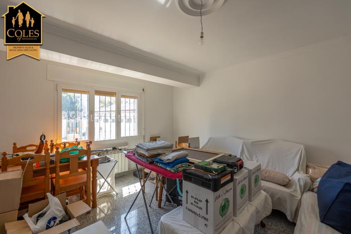 Image No.49-7 Bed Villa / Detached for sale