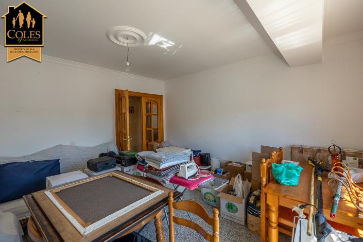Image No.50-7 Bed Villa / Detached for sale